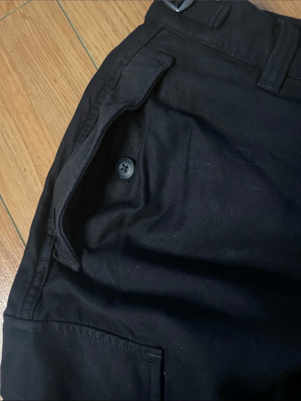 TNA Black Utility Cargo Pants with Wide Legs #14 - Picture 7 of 14
